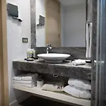 Hotel No81