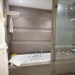 Hotel No81 5*